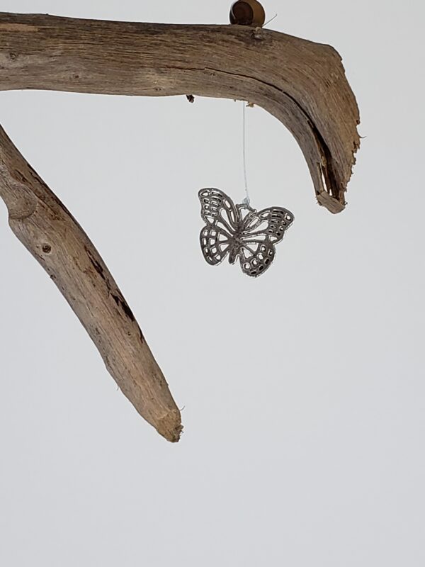 Green and white sea glass and driftwood wind chime - Image 6