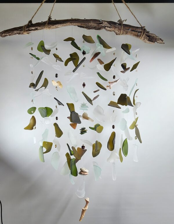 Sea glass windchime (green and white)